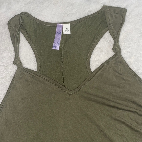 NWOT Alya Olive Green Dress Size M - Picture 3 of 5